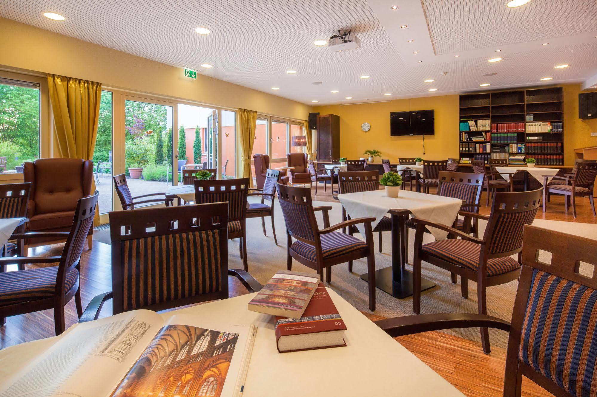 Gda Hotel Goettingen Extérieur photo